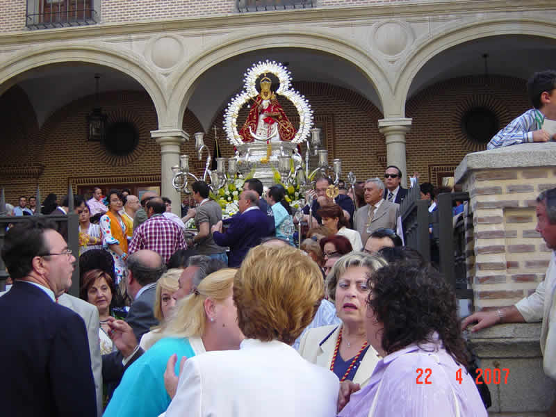PREPARATIVOS DE LA PROCESI&Oacute;N 