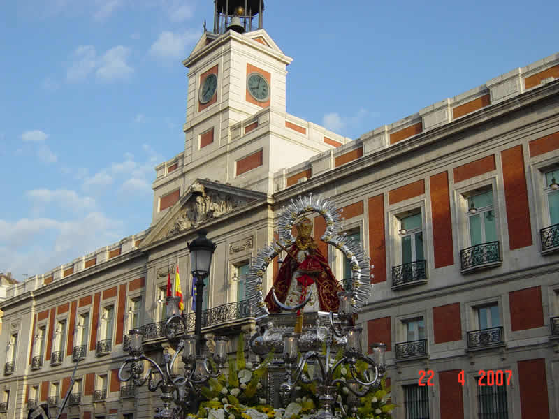 OTRA VISTA DE LA PUERTA DEL SOL